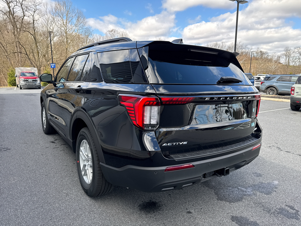 New 2026 Agate Black Metallic Ford Active w/200A Pkg image 17