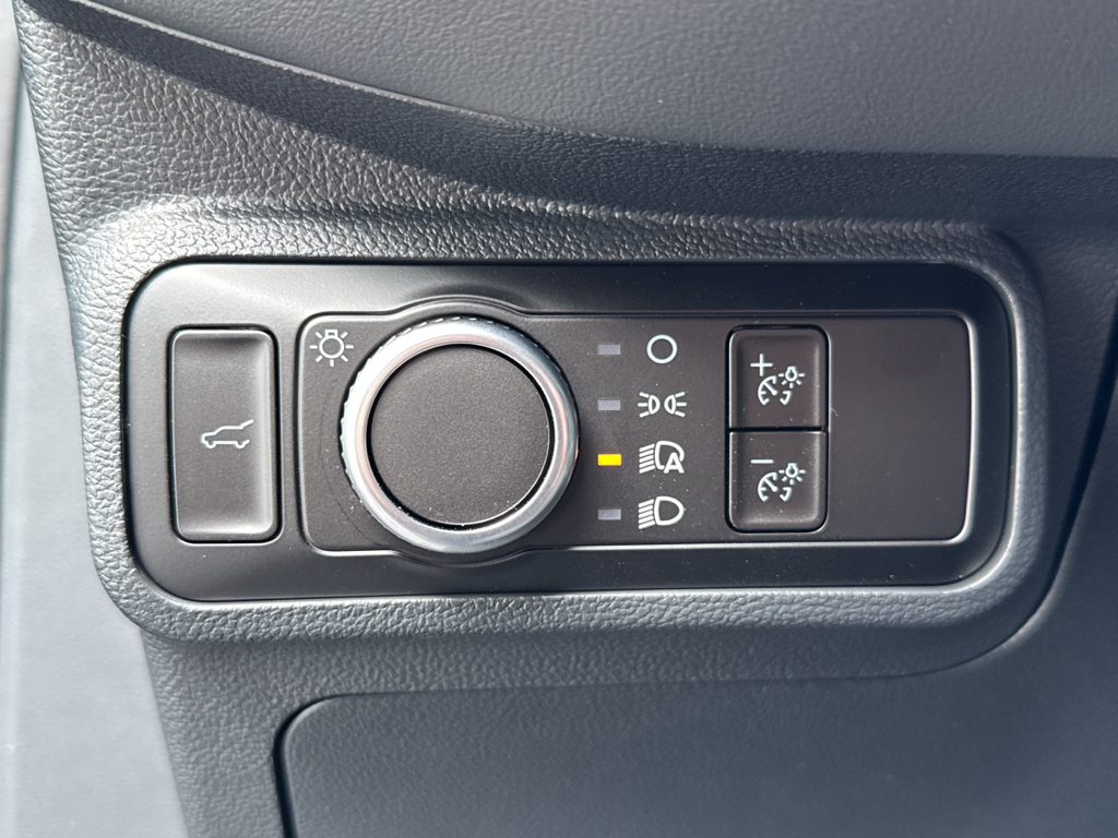 New 2026 Agate Black Metallic Ford Active w/200A Pkg image 26