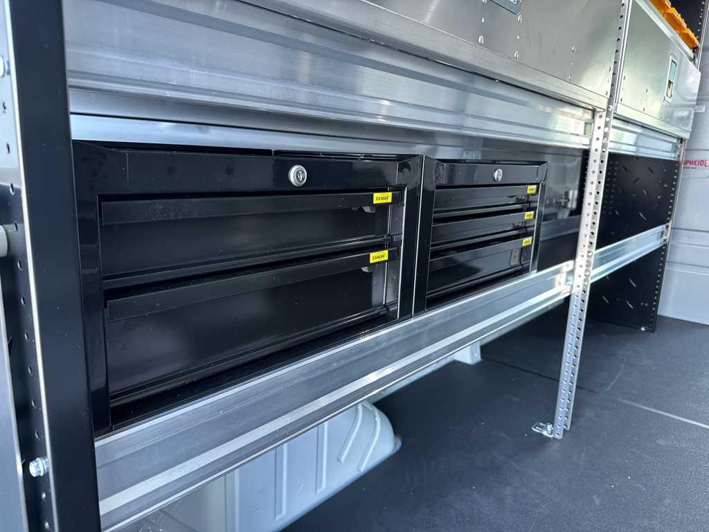 New 2026 Oxford White Ford Base w/9,950 lb. GVWR image 23