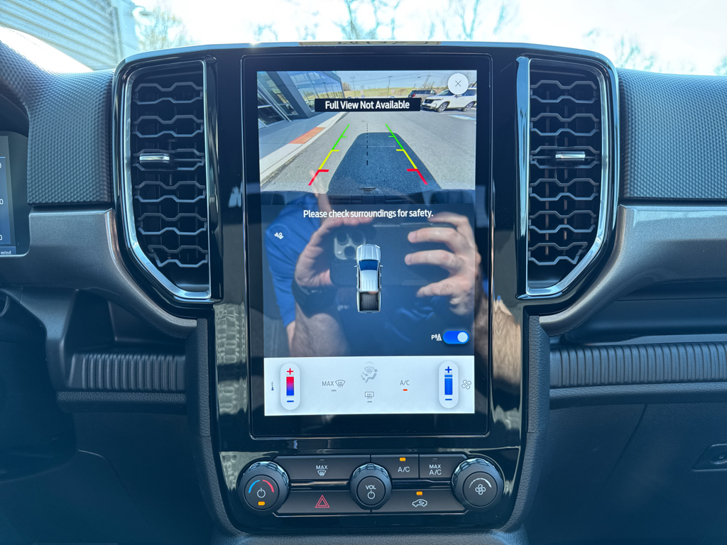 New 2026 Avalanche Ford XLT image 12