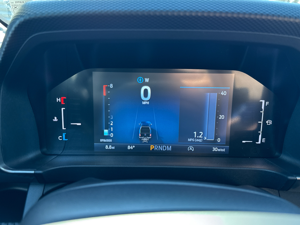 New 2026 Avalanche Ford XLT image 8