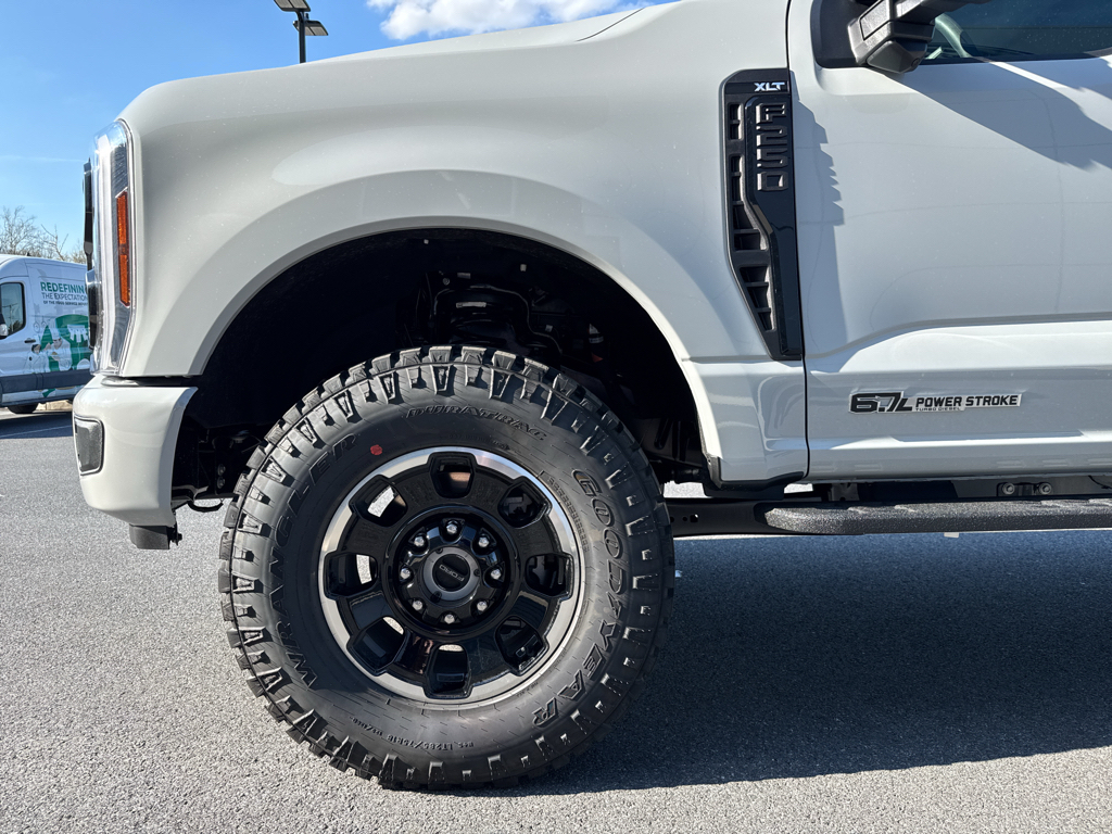 New 2026 Avalanche Ford  image 17