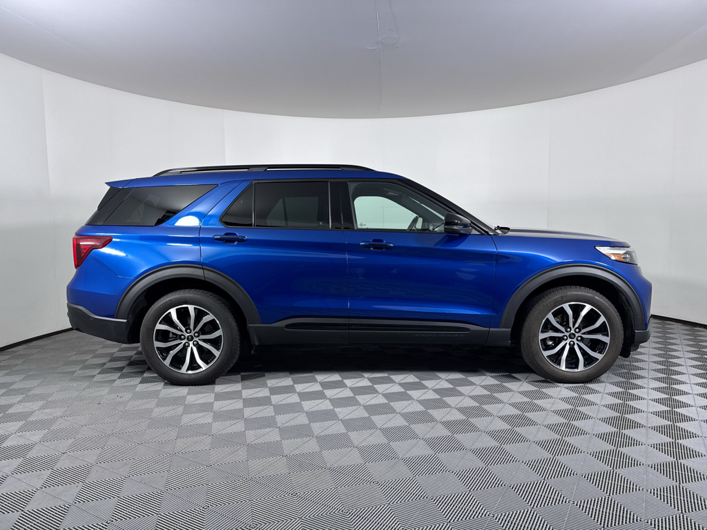 Used 2020 Atlas Blue Metallic Ford ST image 13