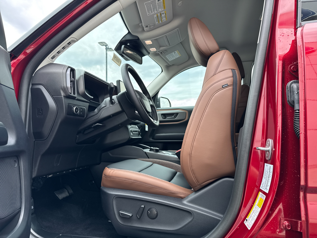 New 2026 Ruby Red Metallic Tinted Clearcoat Ford Outer Banks image 4
