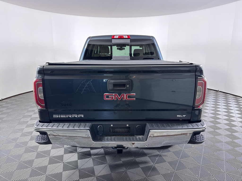 Used 2018 Dark Slate Metallic GMC SLT image 12