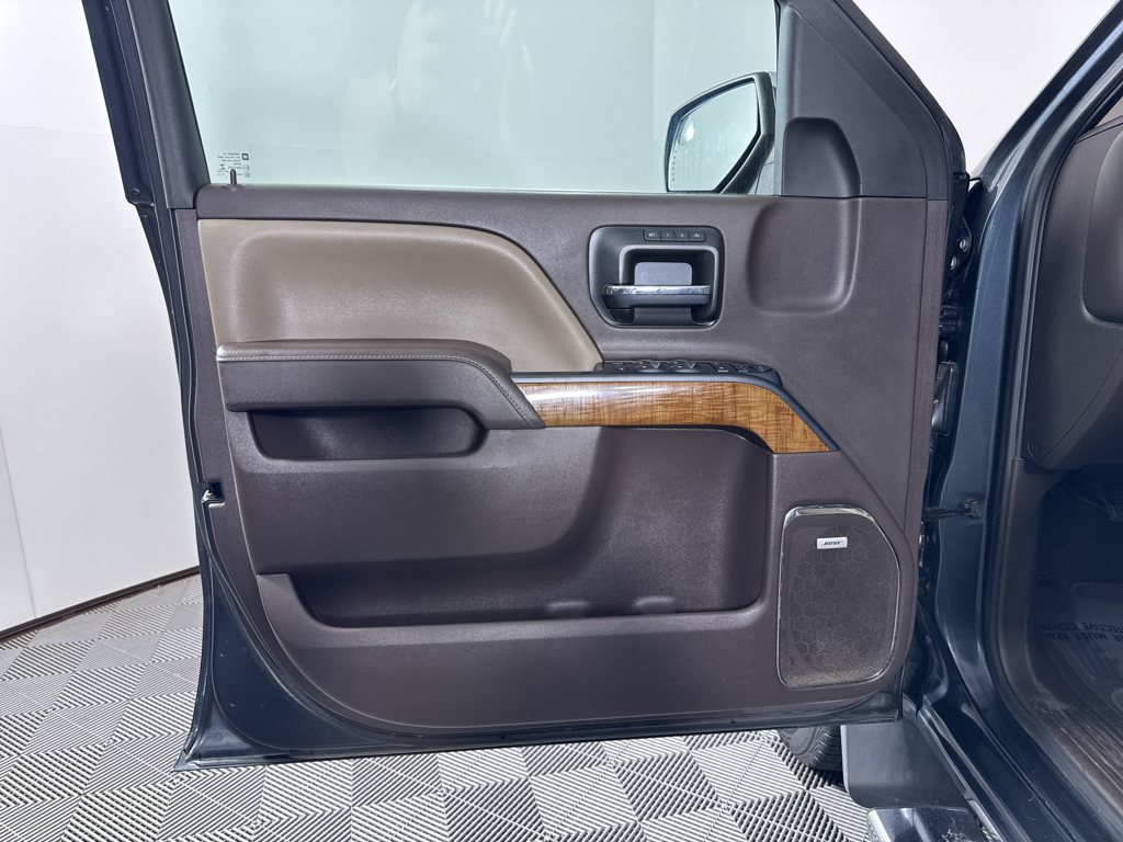 Used 2018 Dark Slate Metallic GMC SLT image 28