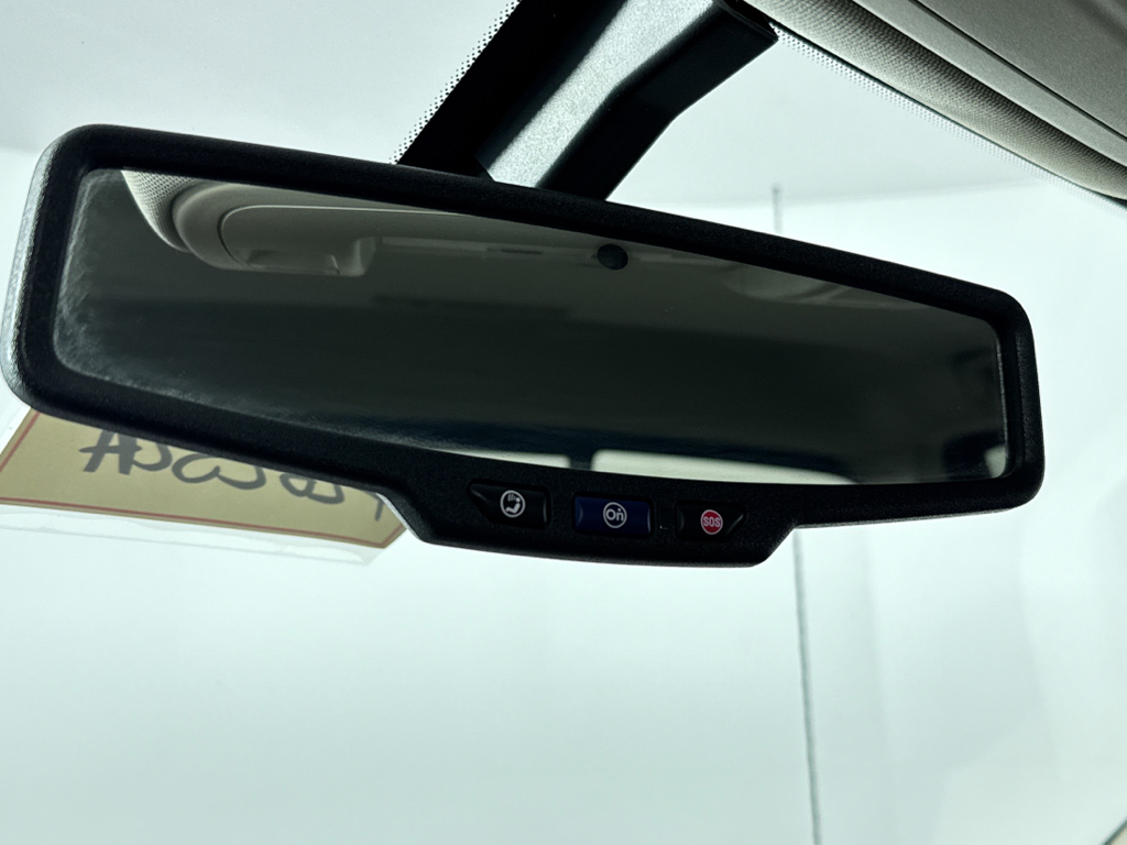 Used 2018 Dark Slate Metallic GMC SLT image 32
