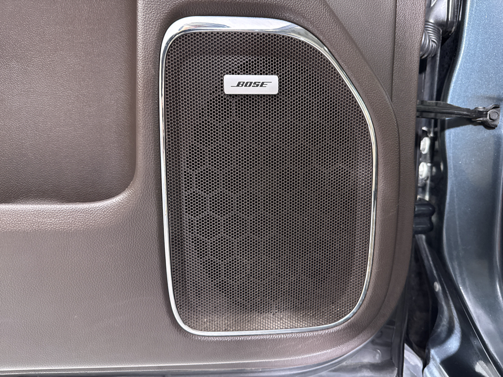 Used 2018 Dark Slate Metallic GMC SLT image 29