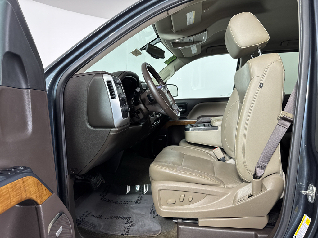 Used 2018 Dark Slate Metallic GMC SLT image 6