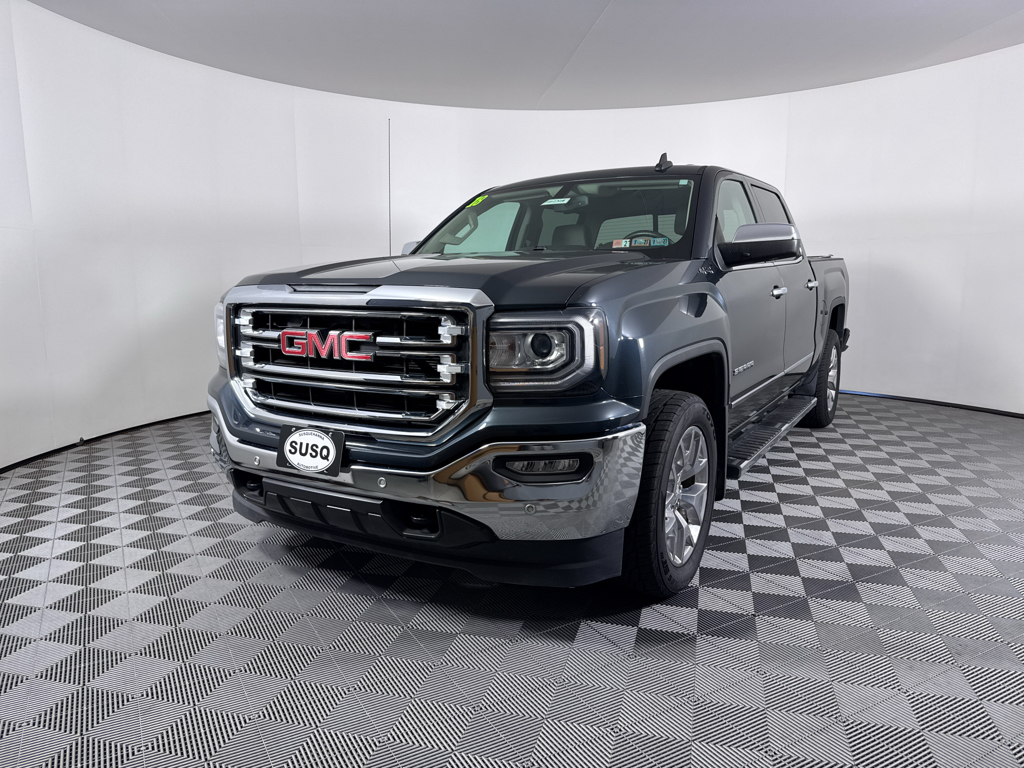 Used 2018 Dark Slate Metallic GMC SLT image 18
