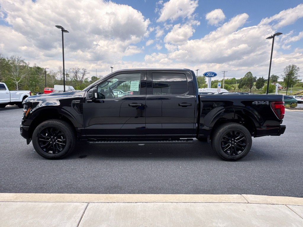 New 2026 Agate Black Metallic Ford XLT image 11