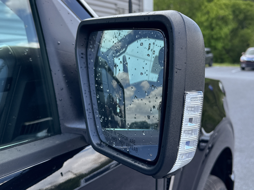 New 2026 Agate Black Metallic Ford XLT image 24
