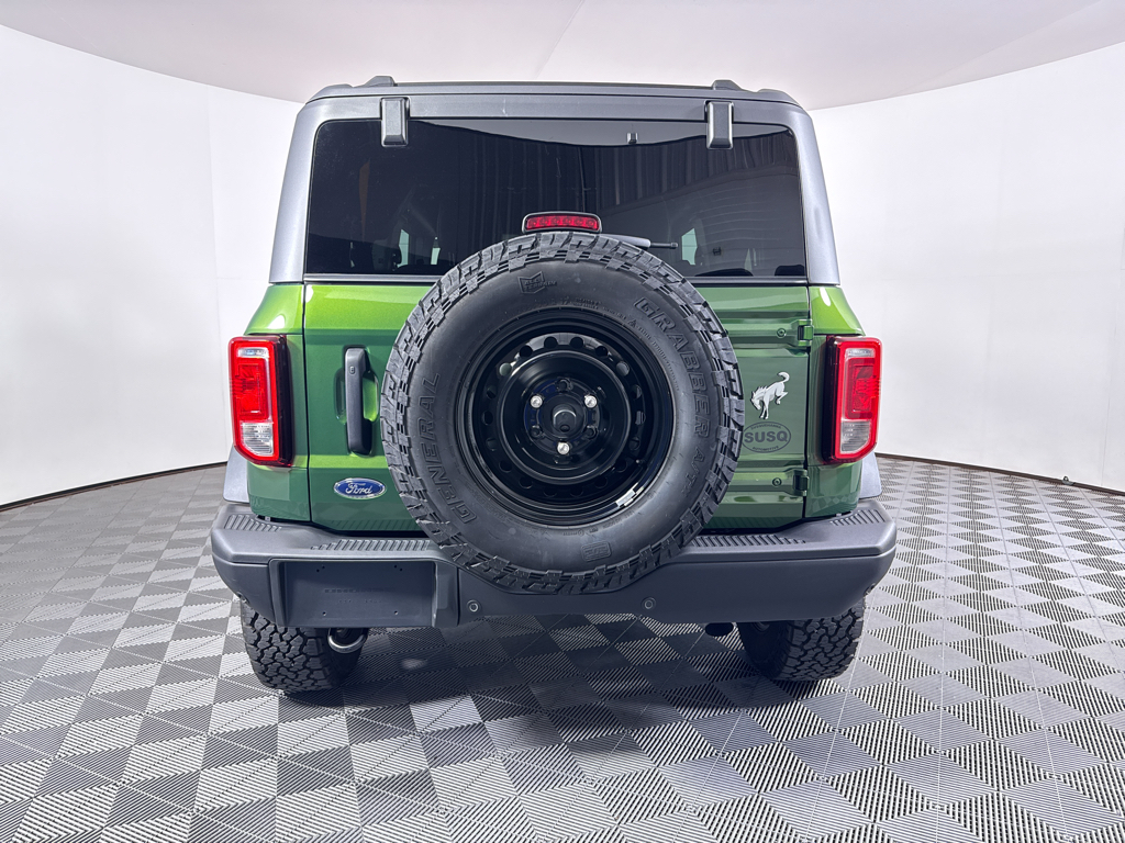 Used 2023 Eruption Green Metallic Ford Black Diamond image 10
