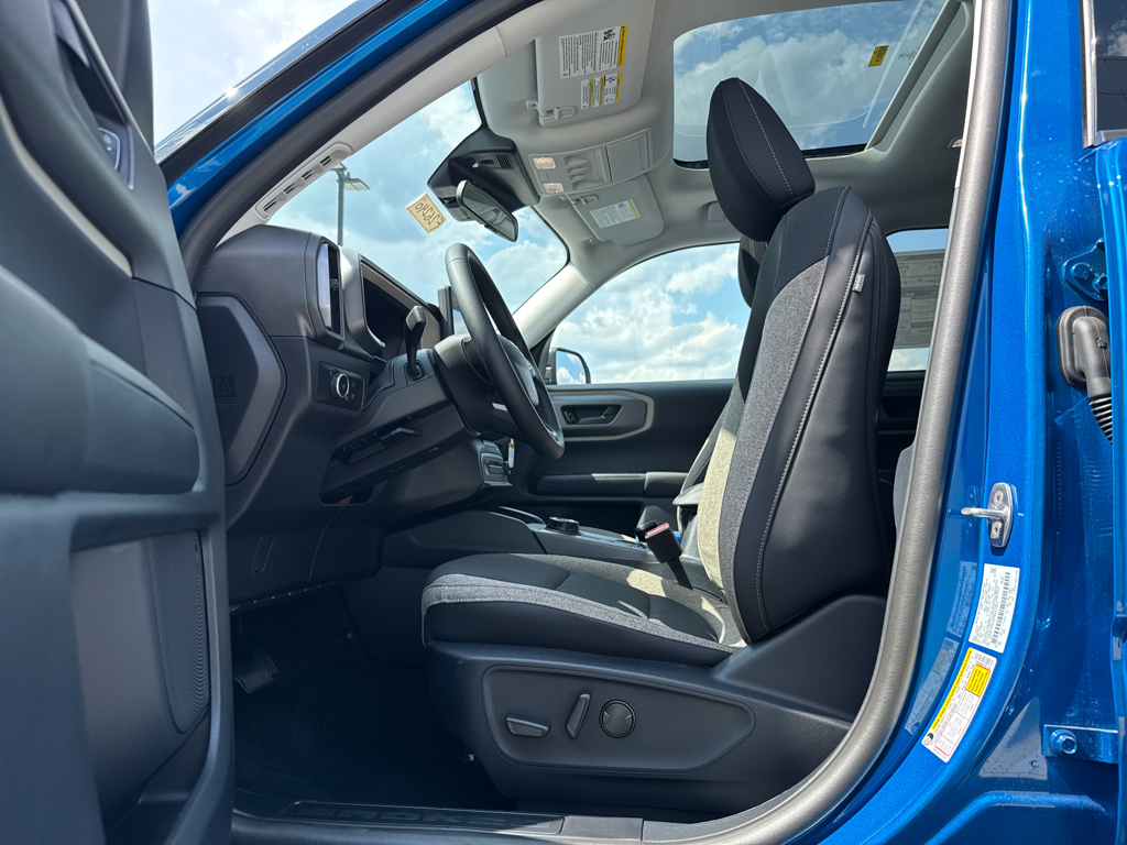 New 2026 Velocity Blue Metallic Ford Big Bend image 4