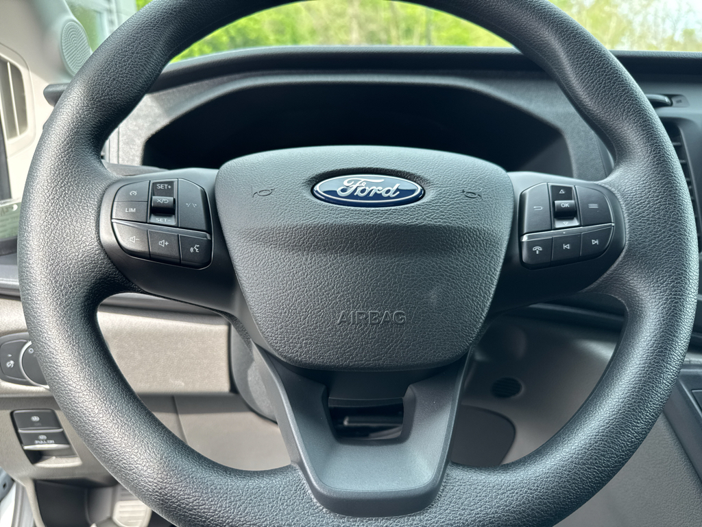 New 2026 Oxford White Ford Base image 22