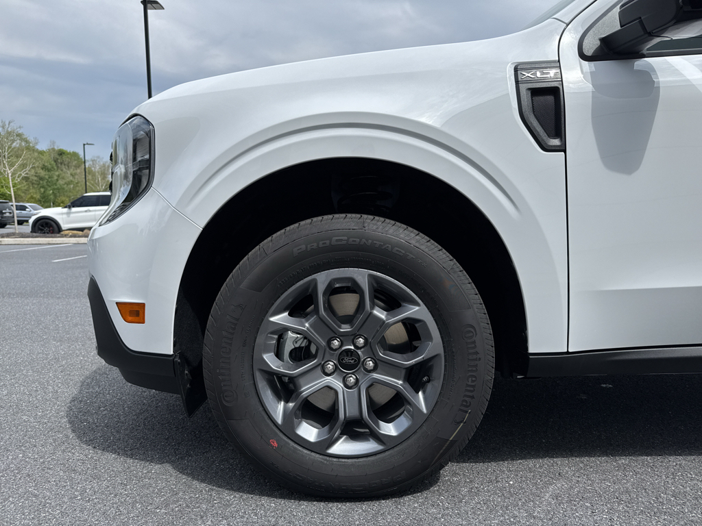 New 2026 Oxford White Ford XLT image 19
