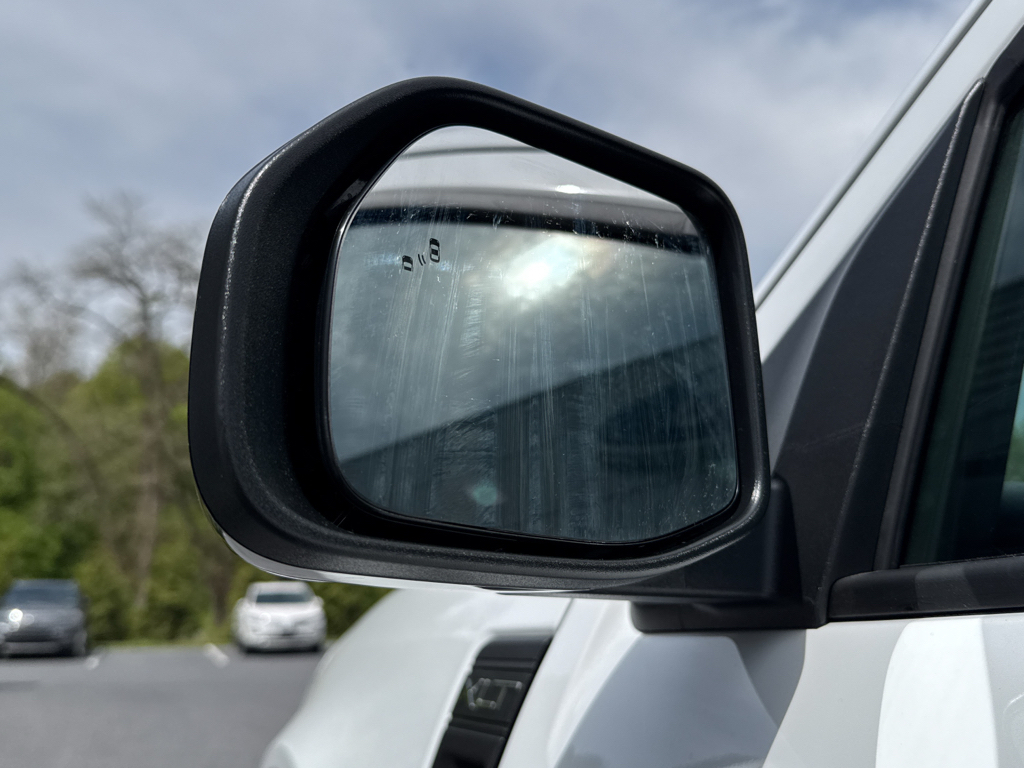 New 2026 Oxford White Ford XLT image 24