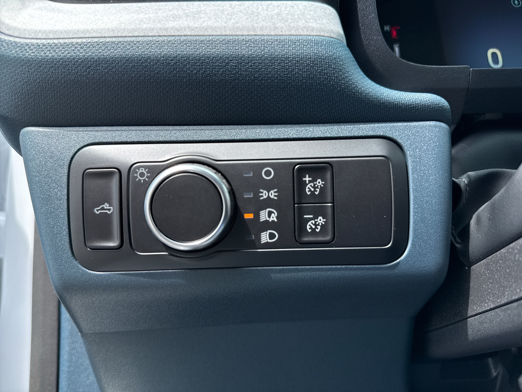 New 2026 Oxford White Ford XLT image 26