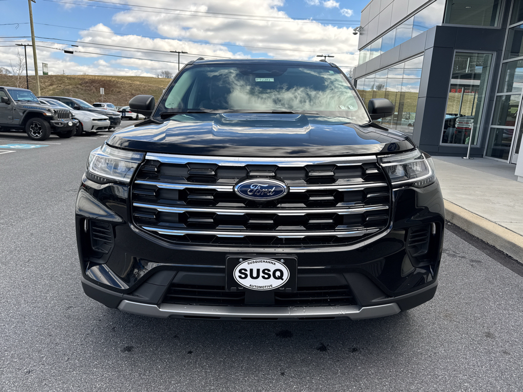 New 2026 Agate Black Metallic Ford Active w/200A Pkg image 2