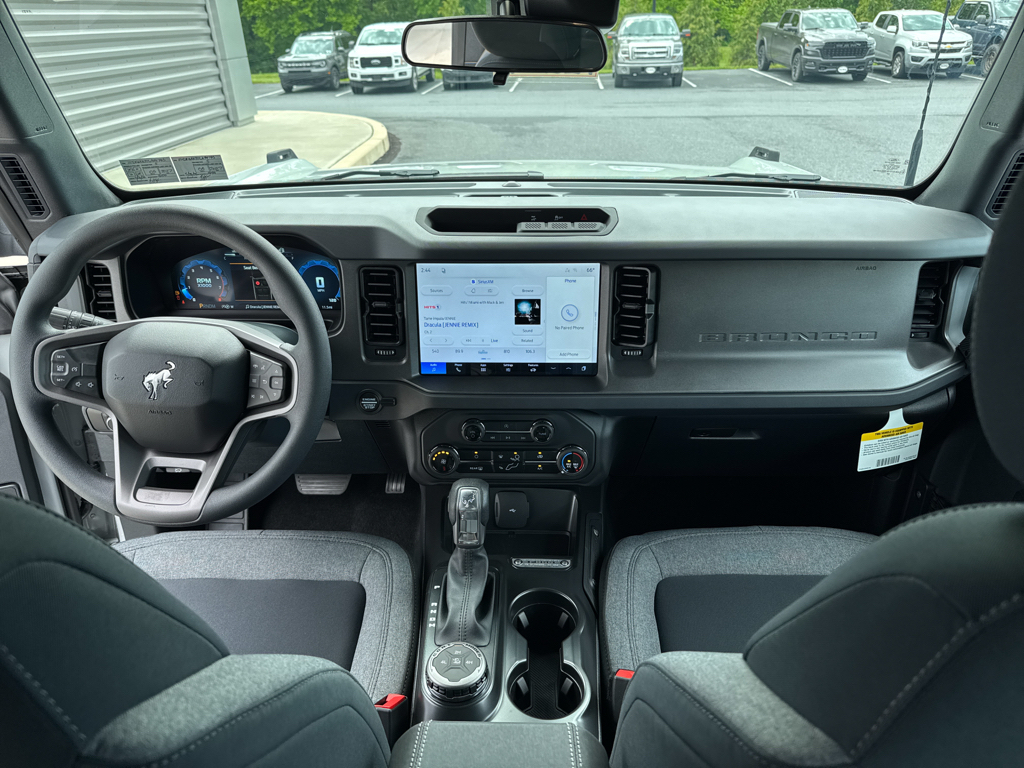 New 2026 Avalanche Gray Ford Base image 3