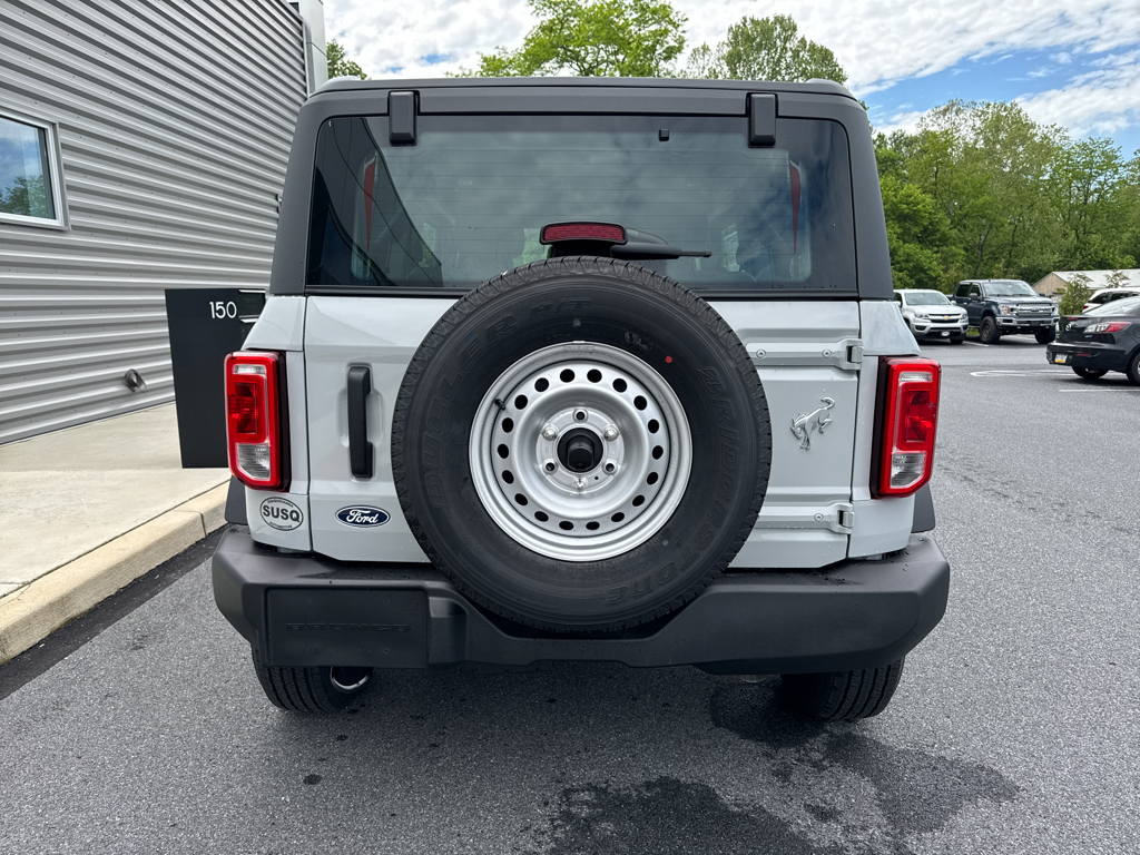 New 2026 Avalanche Gray Ford Base image 9
