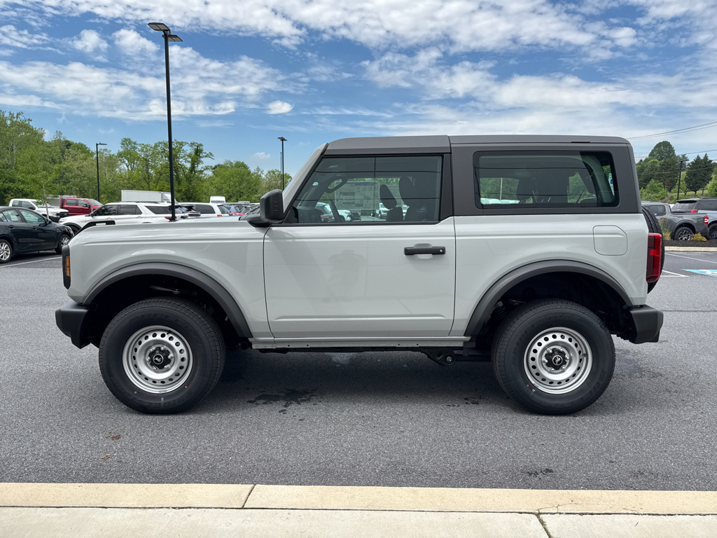 New 2026 Avalanche Gray Ford Base image 12