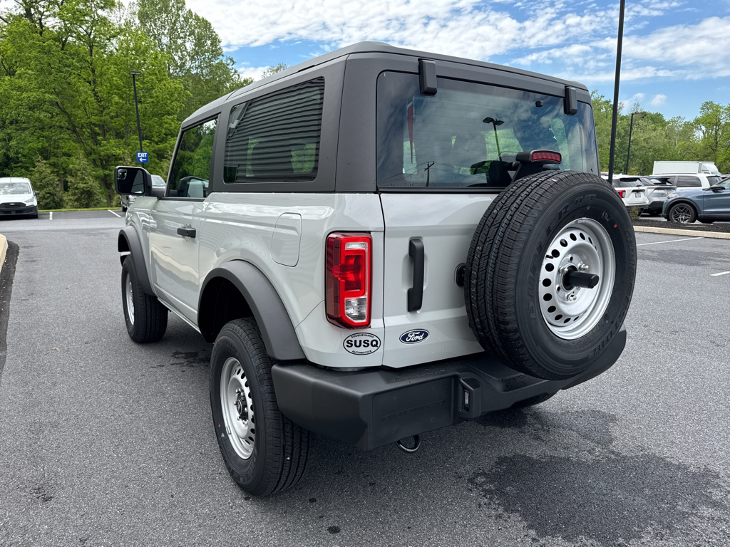 New 2026 Avalanche Gray Ford Base image 17