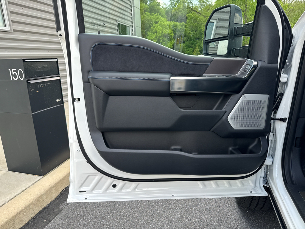 New 2026 Star White Ford  image 24