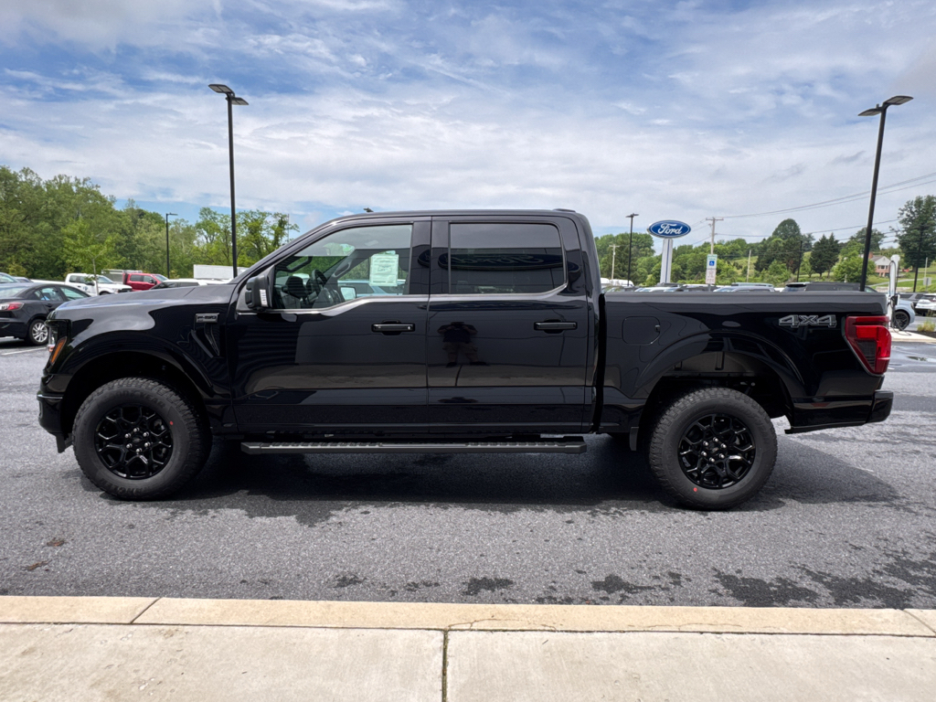New 2026 Agate Black Metallic Ford XLT image 12