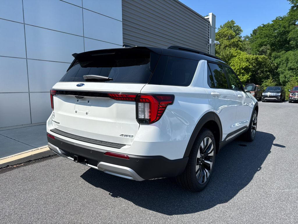 New 2026 Star White Metallic Ford Platinum image 18