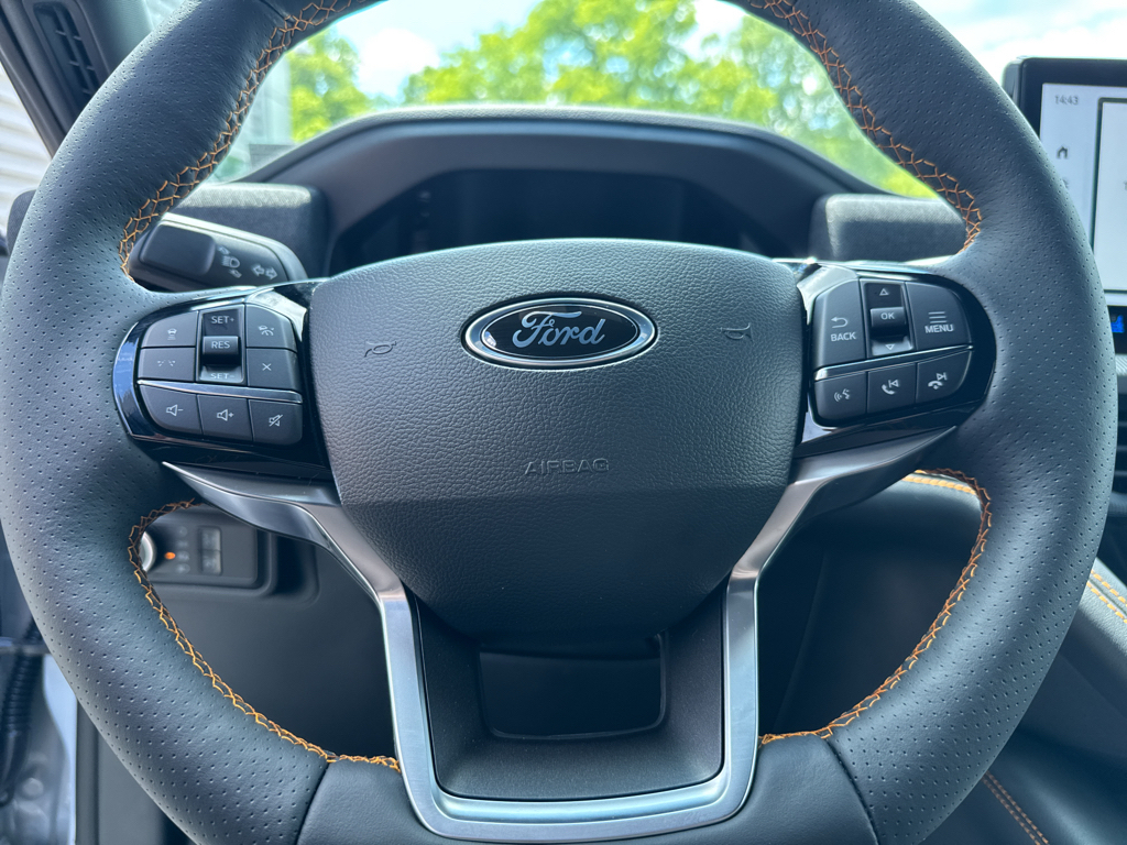 New 2026 Star White Metallic Ford Tremor image 19