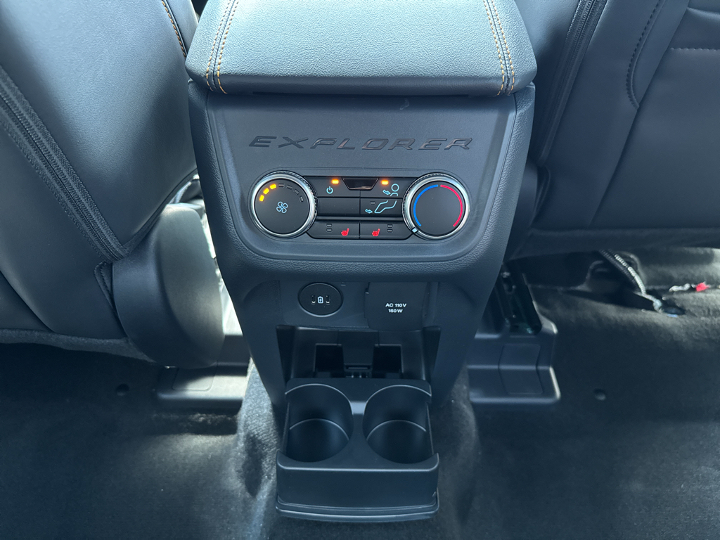 New 2026 Star White Metallic Ford Tremor image 22