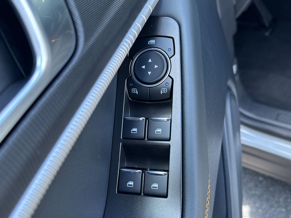 New 2026 Star White Metallic Ford Tremor image 23