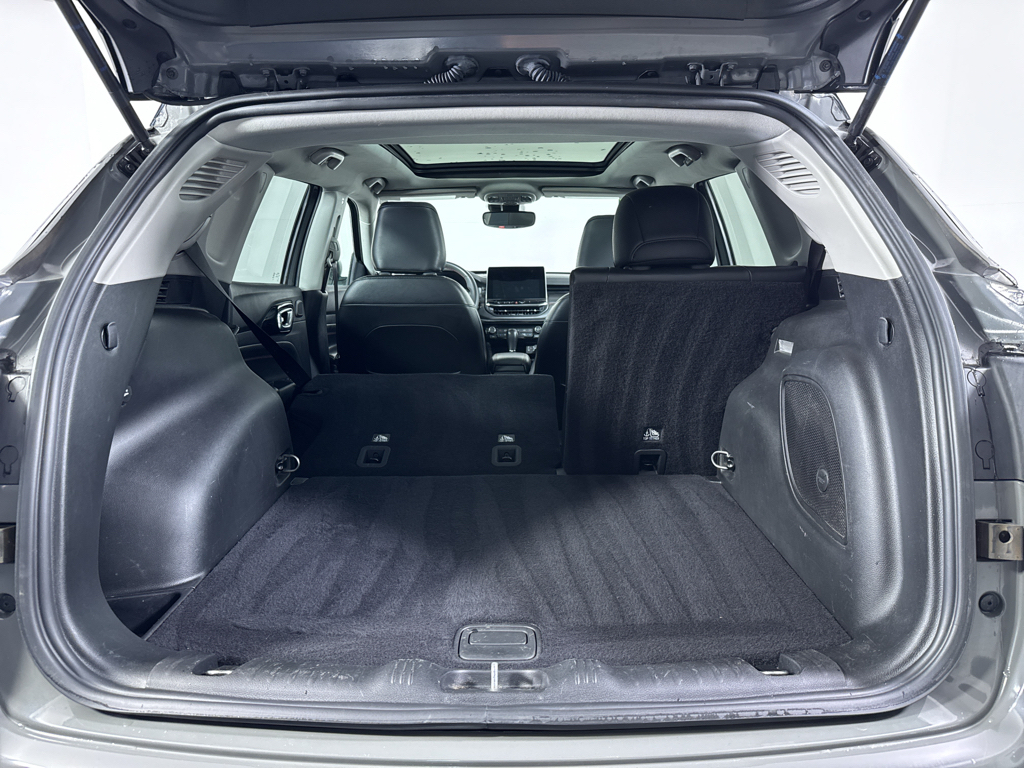 Used 2022 Sting-Gray Clearcoat Jeep Trailhawk image 9