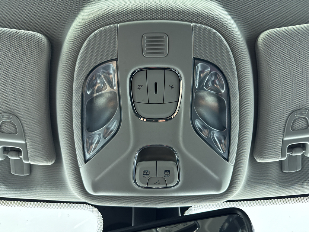 Used 2022 Sting-Gray Clearcoat Jeep Trailhawk image 29