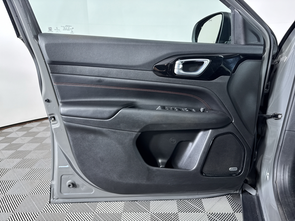 Used 2022 Sting-Gray Clearcoat Jeep Trailhawk image 26