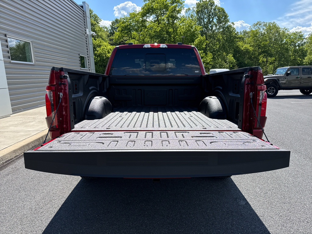 New 2026 Ruby Red Metallic Tinted Clearcoat Ford XLT image 6