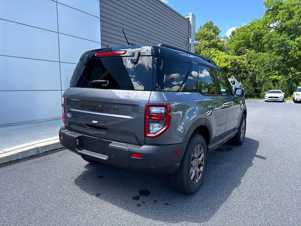 New 2026 Carbonized Gray Metallic Ford Big Bend image 17