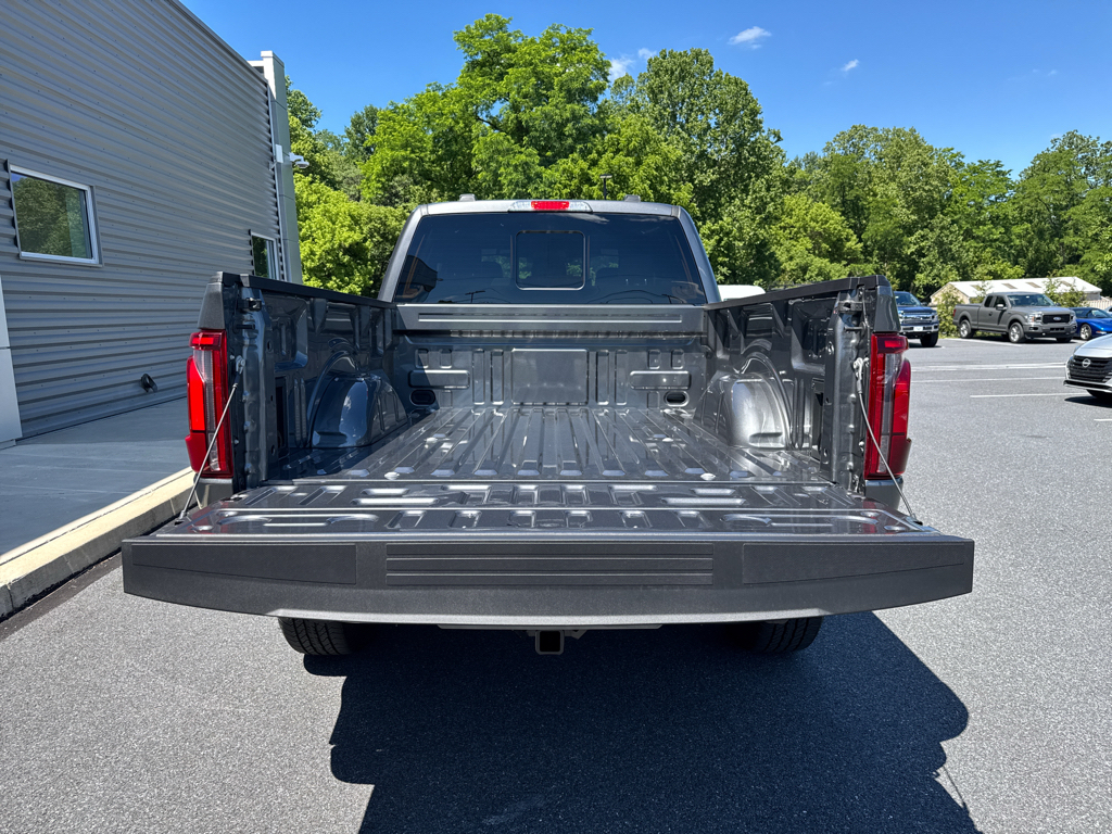 New 2026 Carbonized Gray Metallic Ford LARIAT image 6