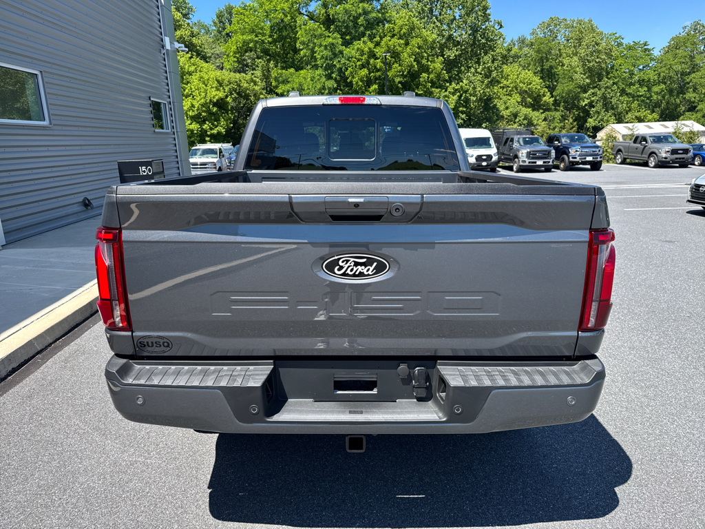 New 2026 Carbonized Gray Metallic Ford LARIAT image 8