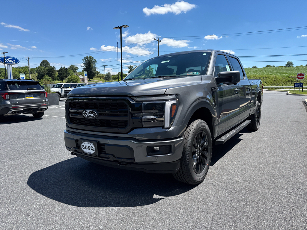 New 2026 Carbonized Gray Metallic Ford LARIAT image 15