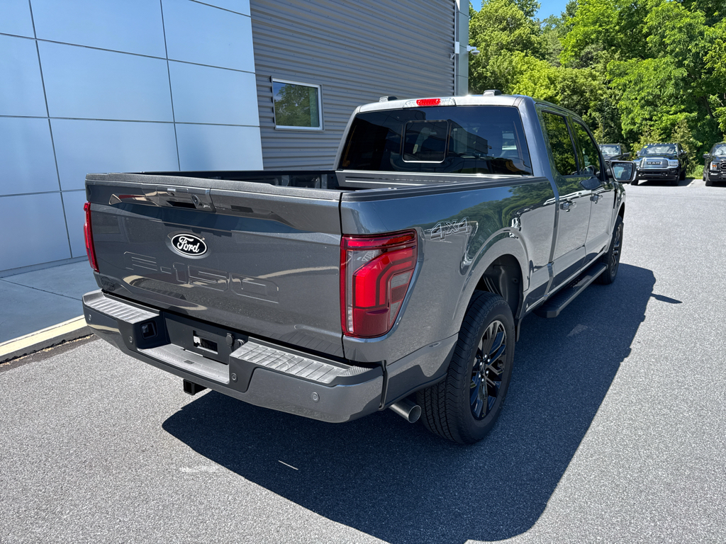 New 2026 Carbonized Gray Metallic Ford LARIAT image 17