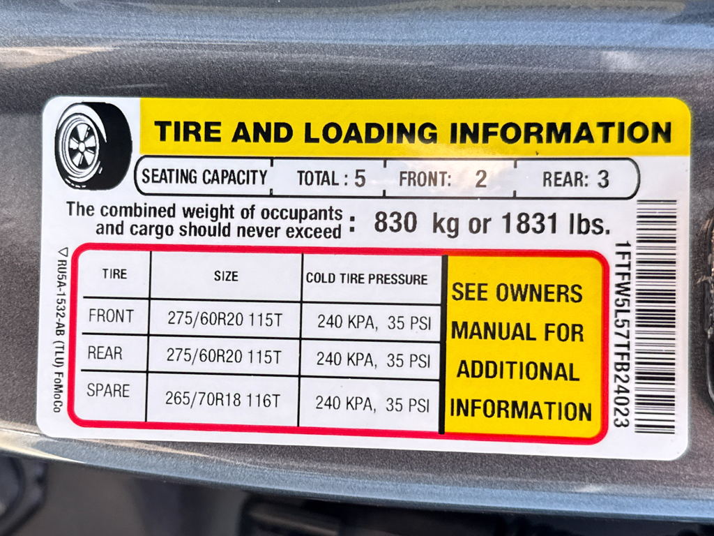 New 2026 Carbonized Gray Metallic Ford LARIAT image 30