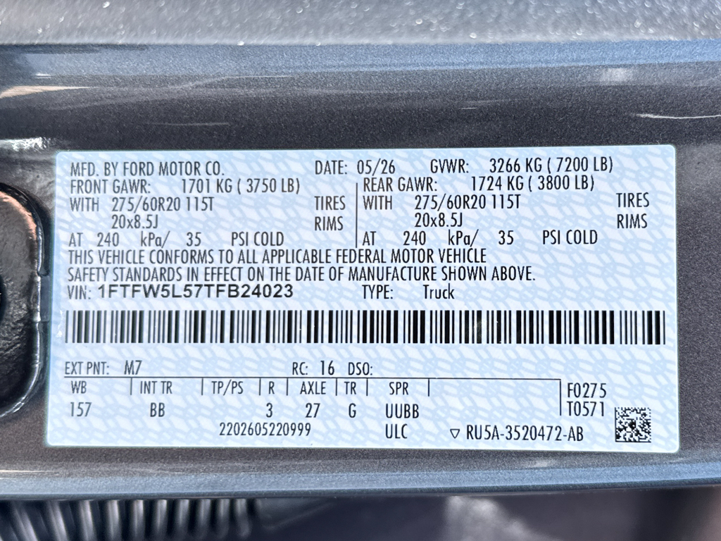 New 2026 Carbonized Gray Metallic Ford LARIAT image 31