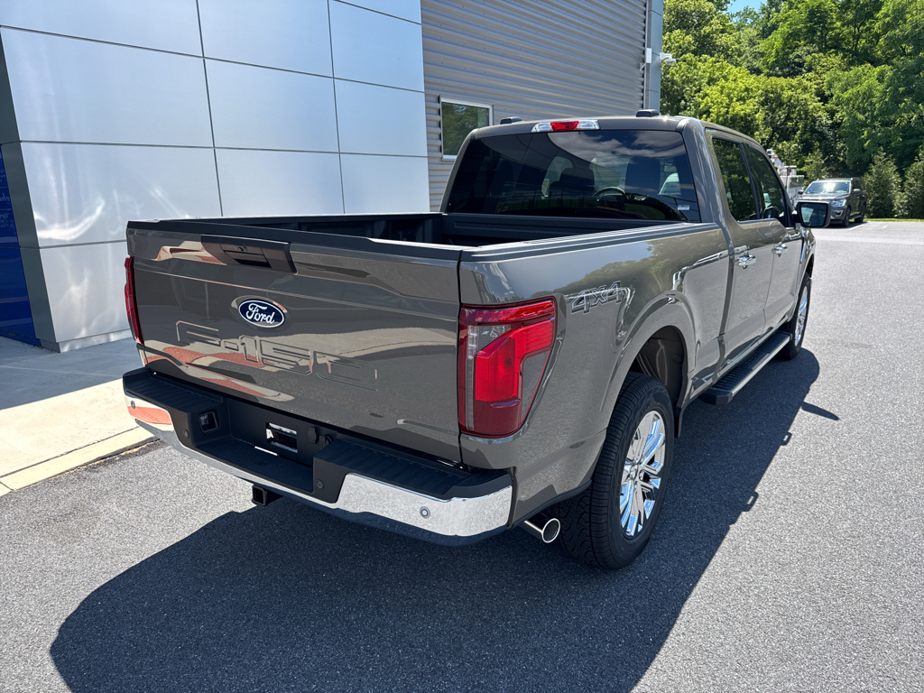 New 2026 Marsh Gray Ford XLT image 17