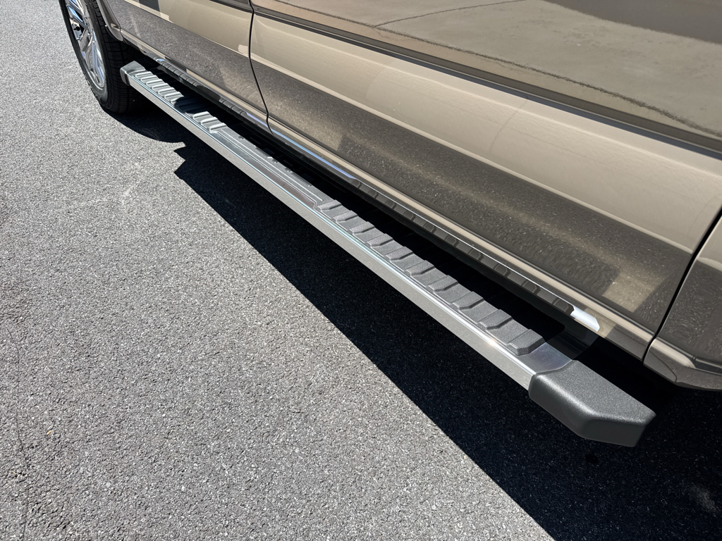 New 2026 Marsh Gray Ford XLT image 22