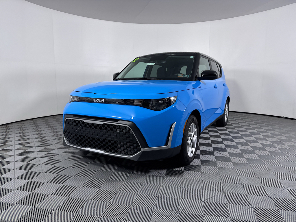 Used 2023 Surf Blue w/Black Roof Kia S image 16