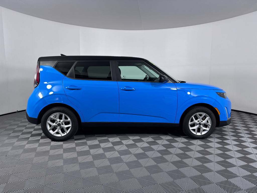 Used 2023 Surf Blue w/Black Roof Kia S image 12