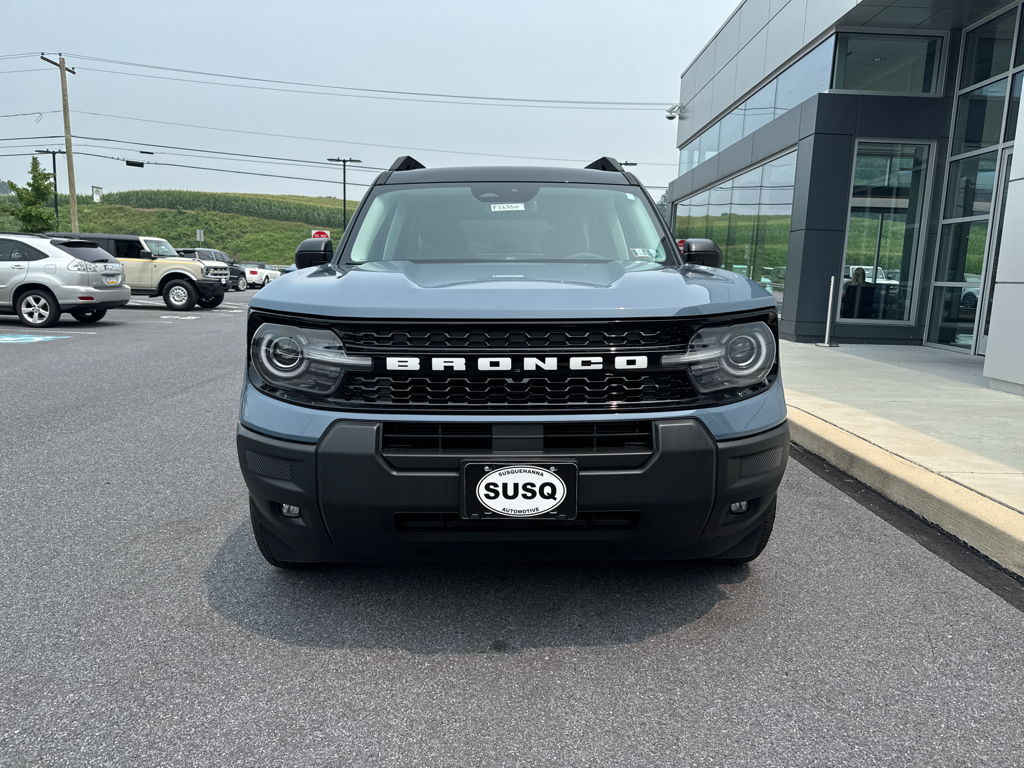 New 2026 Azure Gray Metallic Tri-coat Ford Outer Banks image 2