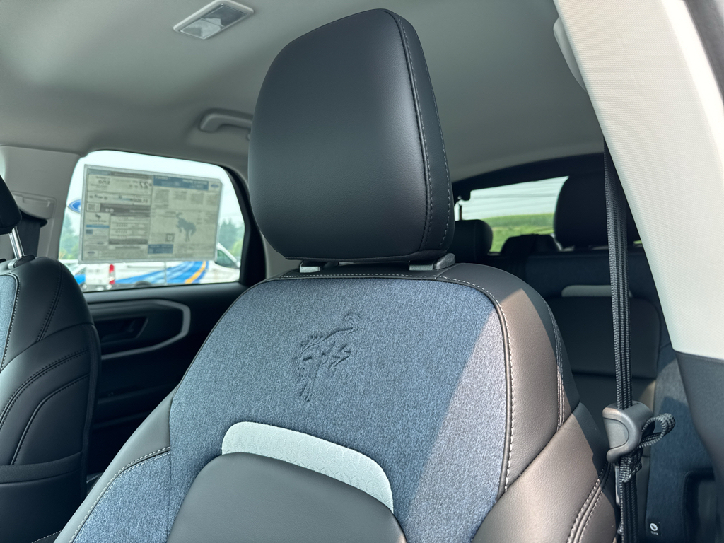 New 2026 Azure Gray Metallic Tri-coat Ford Outer Banks image 6